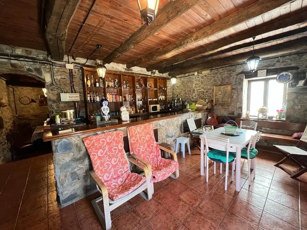 Finca rústica en venta en Puente de Domingo Flórez con Jardín privado, Amueblado y Balcón