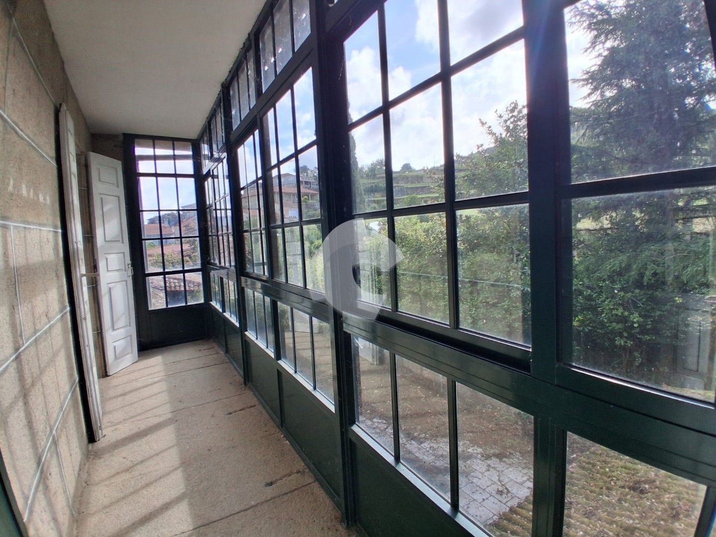 Vista exterior de Casa o xalet en venda en Ponteareas amb Jardí privat