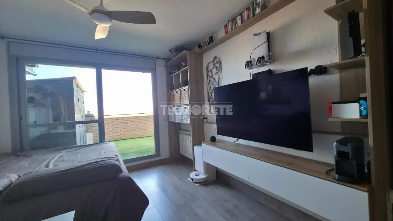 Bedroom of Flat for sale in Guadalajara  with Air Conditioner, Heating and Terrace