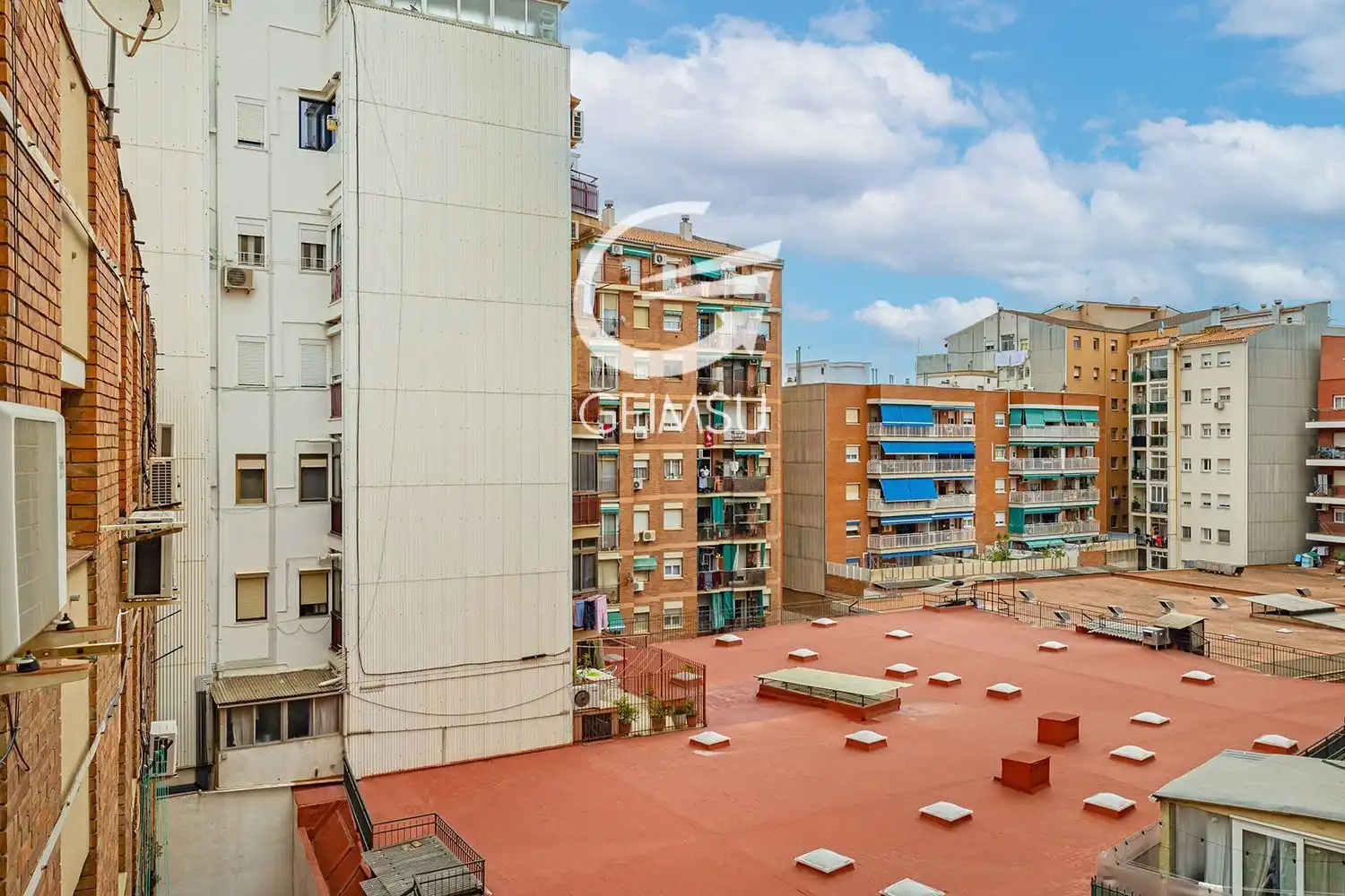 Piso en venta en CL PARELLADA, Sant Andreu de Palomar