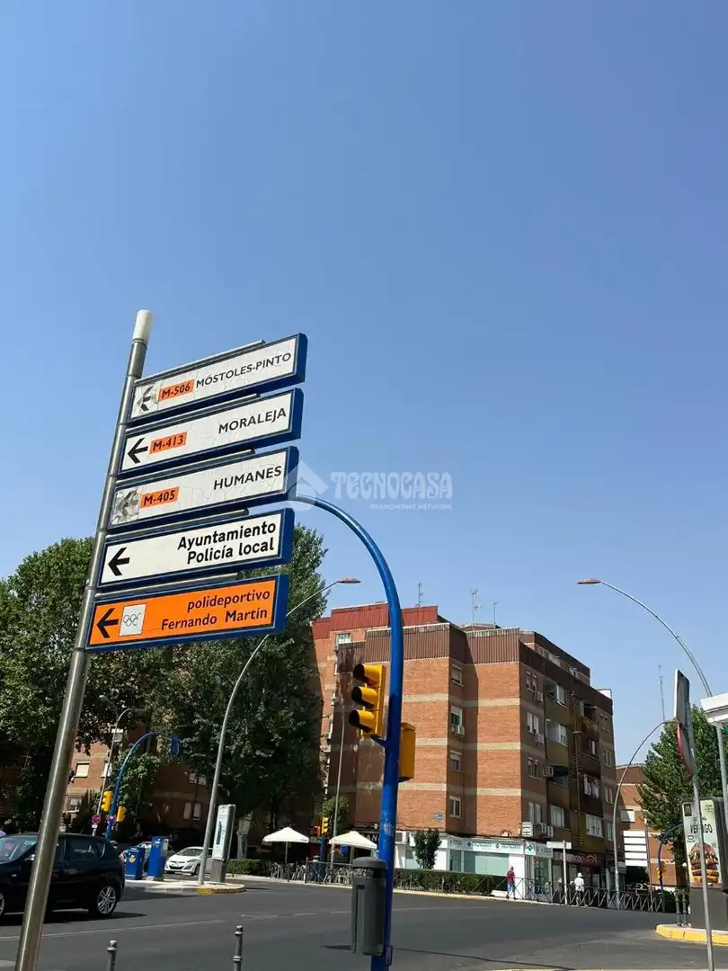 Vista exterior de Piso en venta en Fuenlabrada