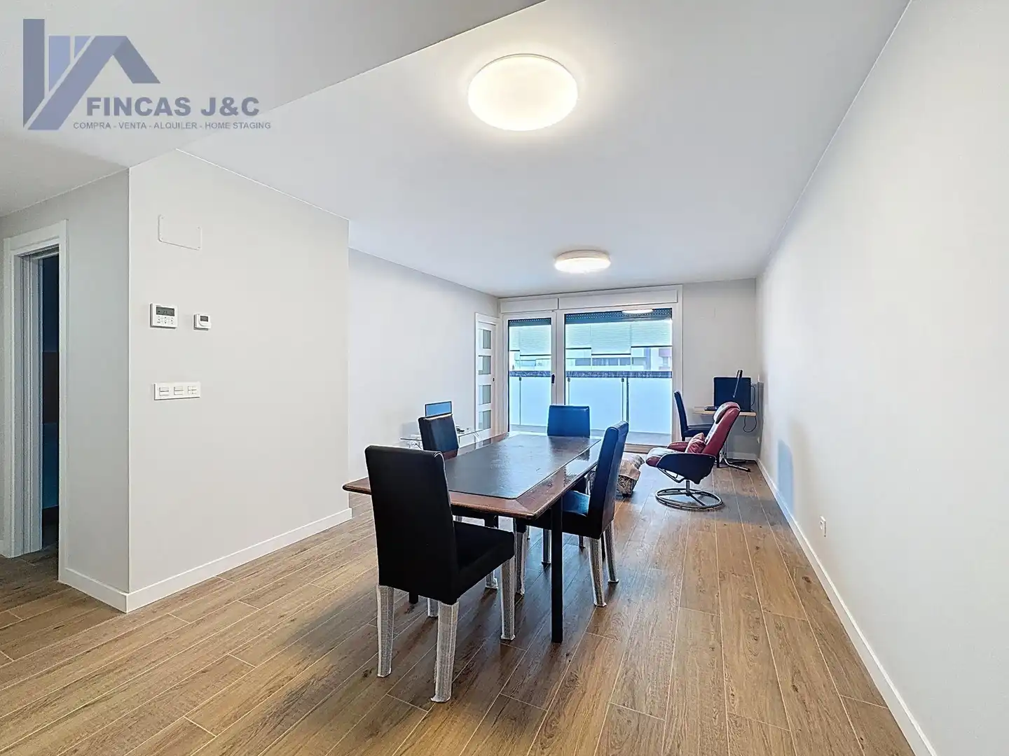 Sala d'estar de Pis en venda en Zaragoza amb Calefacció, Terrassa i Traster