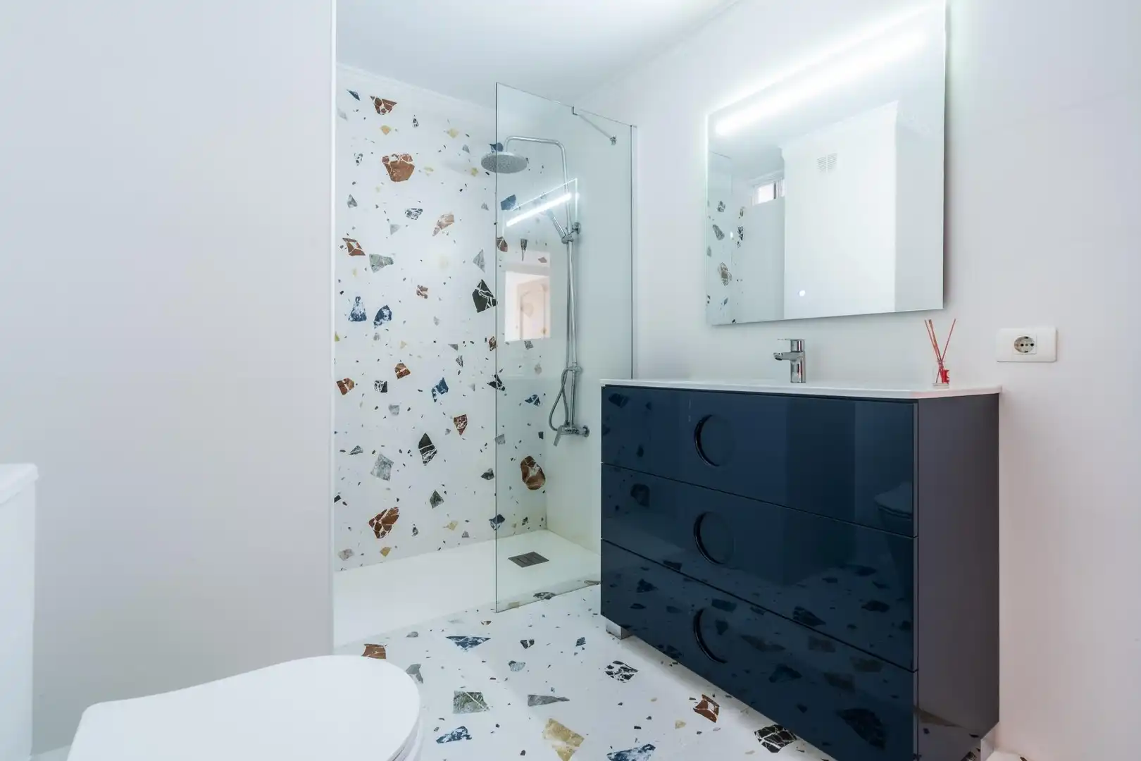 Bathroom of Apartments for rent in Arico