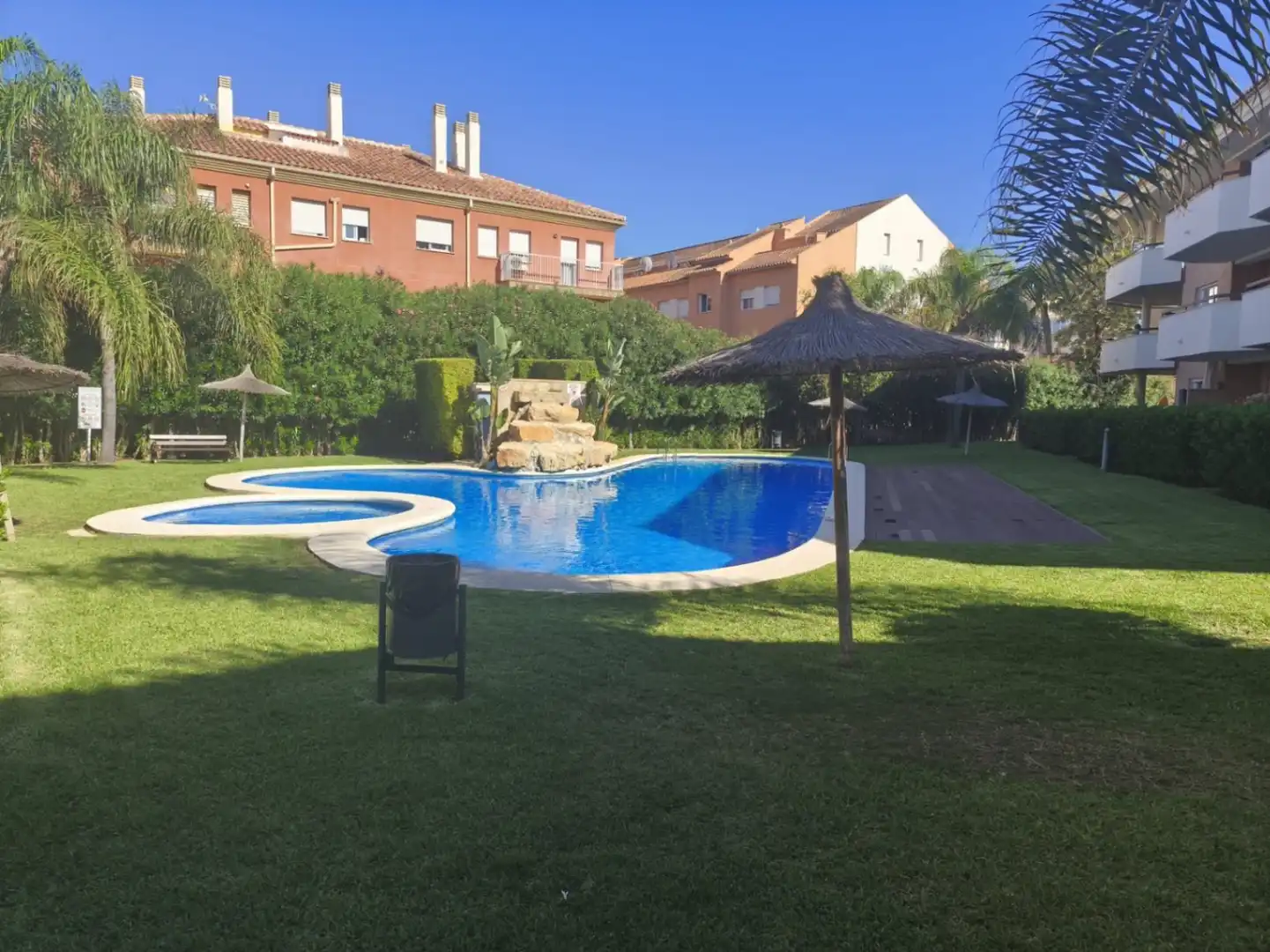 Mini appartamento con piscina in vendita a Montañar - El Arenal, imagen 5