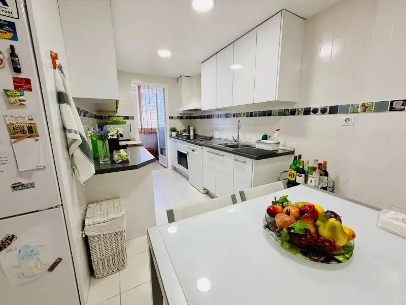 Cocina de Piso en venta en Las Rozas de Madrid con Aire acondicionado, Calefacción y Parquet
