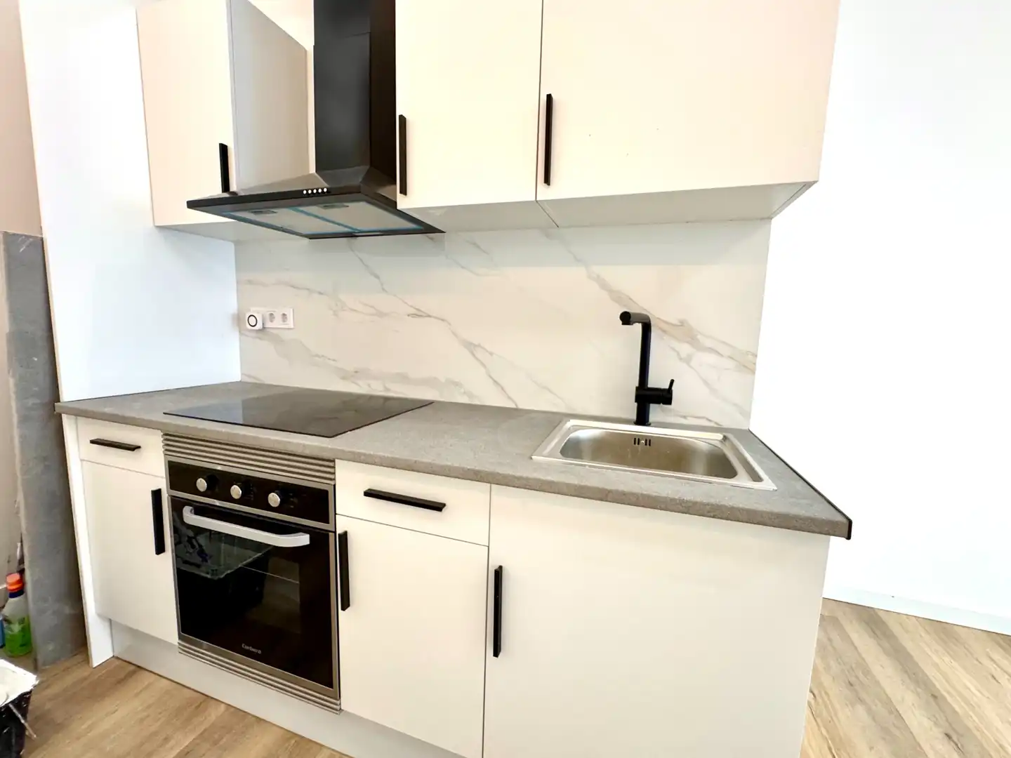 Cocina de Planta baja en venta en Barcelona