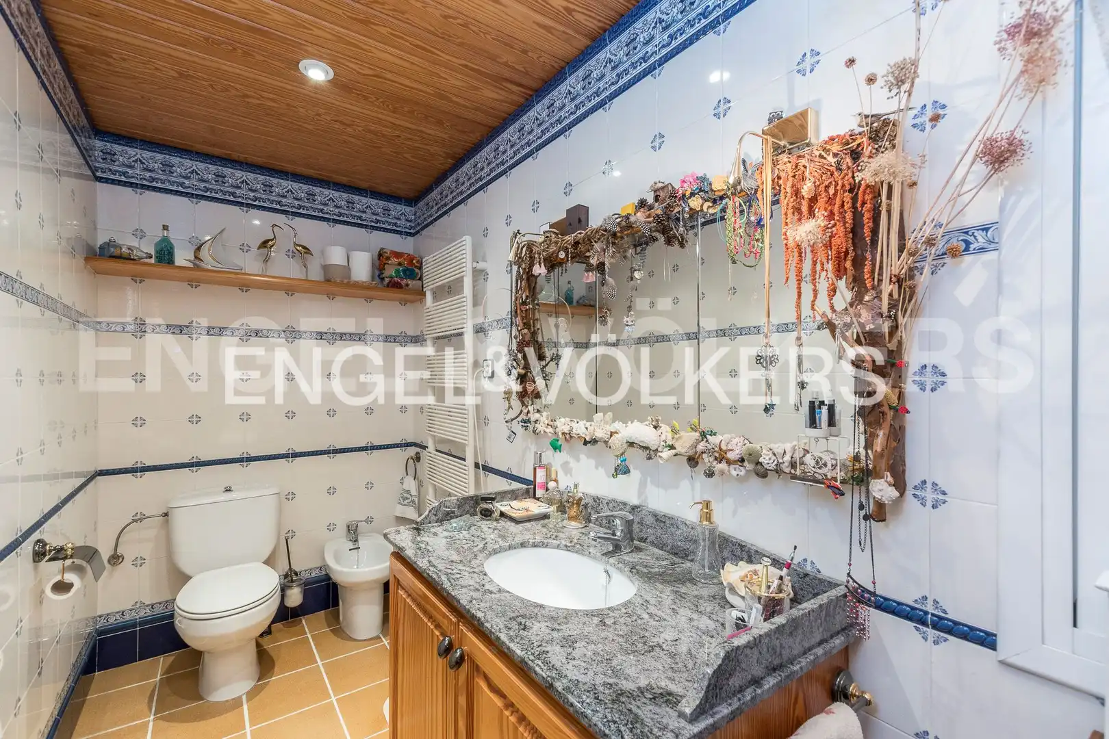 Bathroom of Houses for sale in Rubí  with Air Conditioner, Heating and Private garden