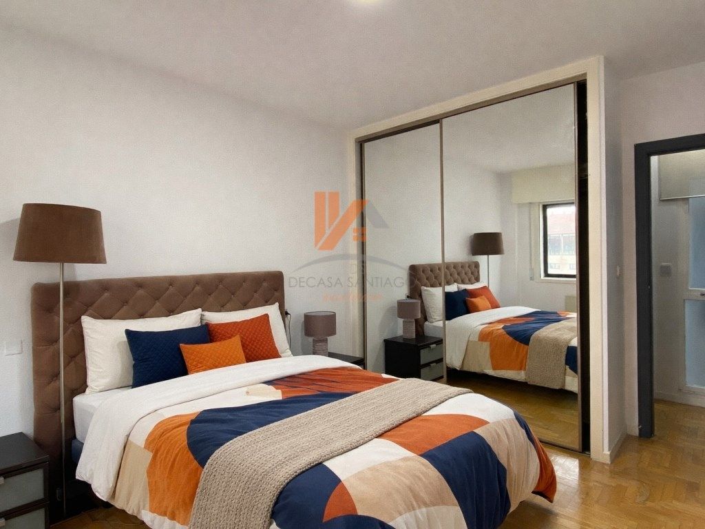 Habitación de Apartamento en venta en Santiago de Compostela  con Horno y Lavadora