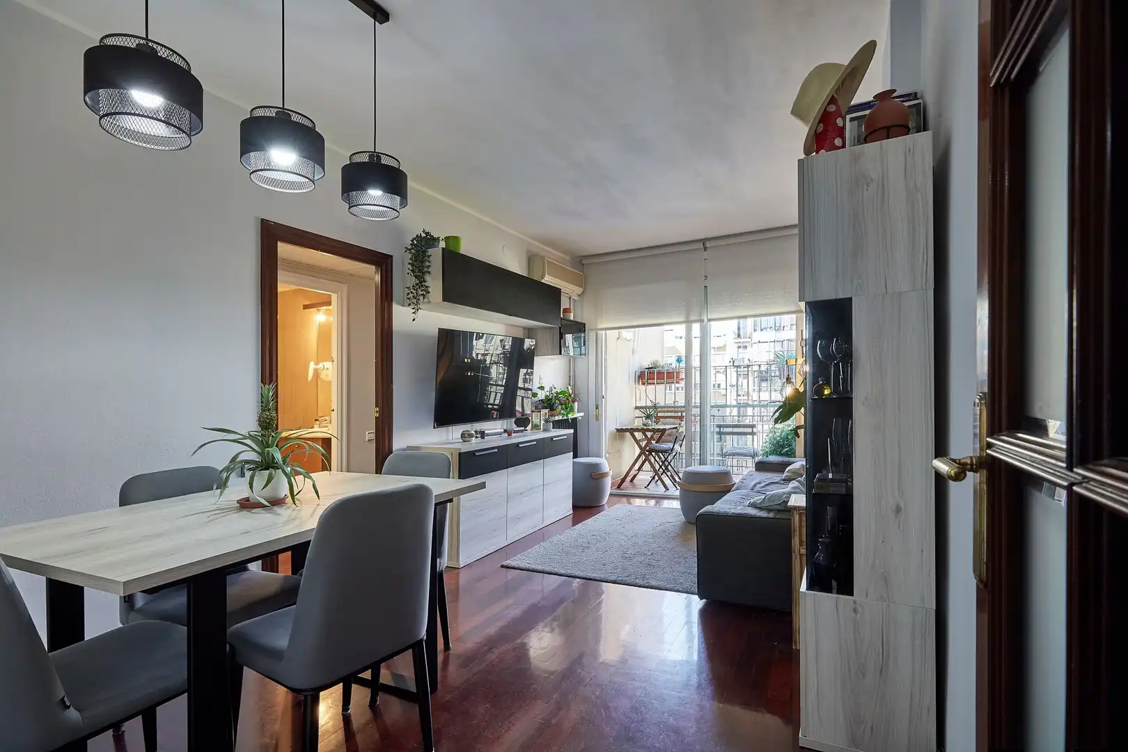 Wohnung mit Terrasse zum Verkauf in Carrer de Nàpols