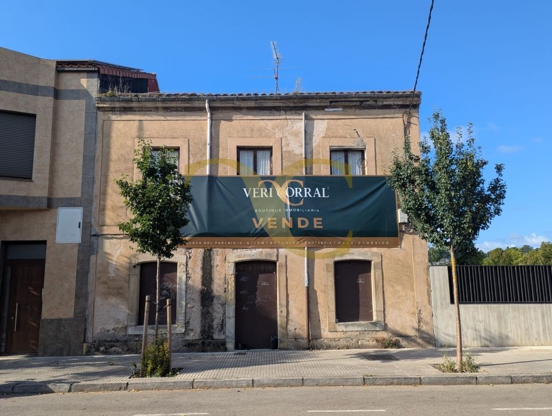 Vista exterior de Edificio en venta en Gijón 