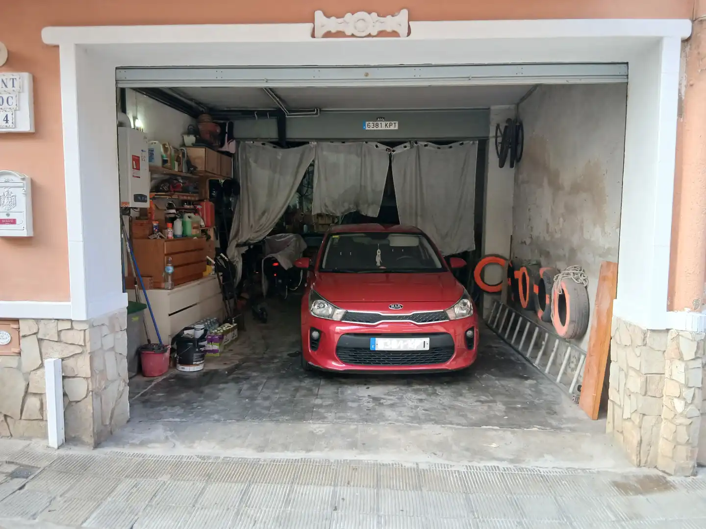 Aparcament de Casa o xalet en venda en Sant Celoni, Barcelona