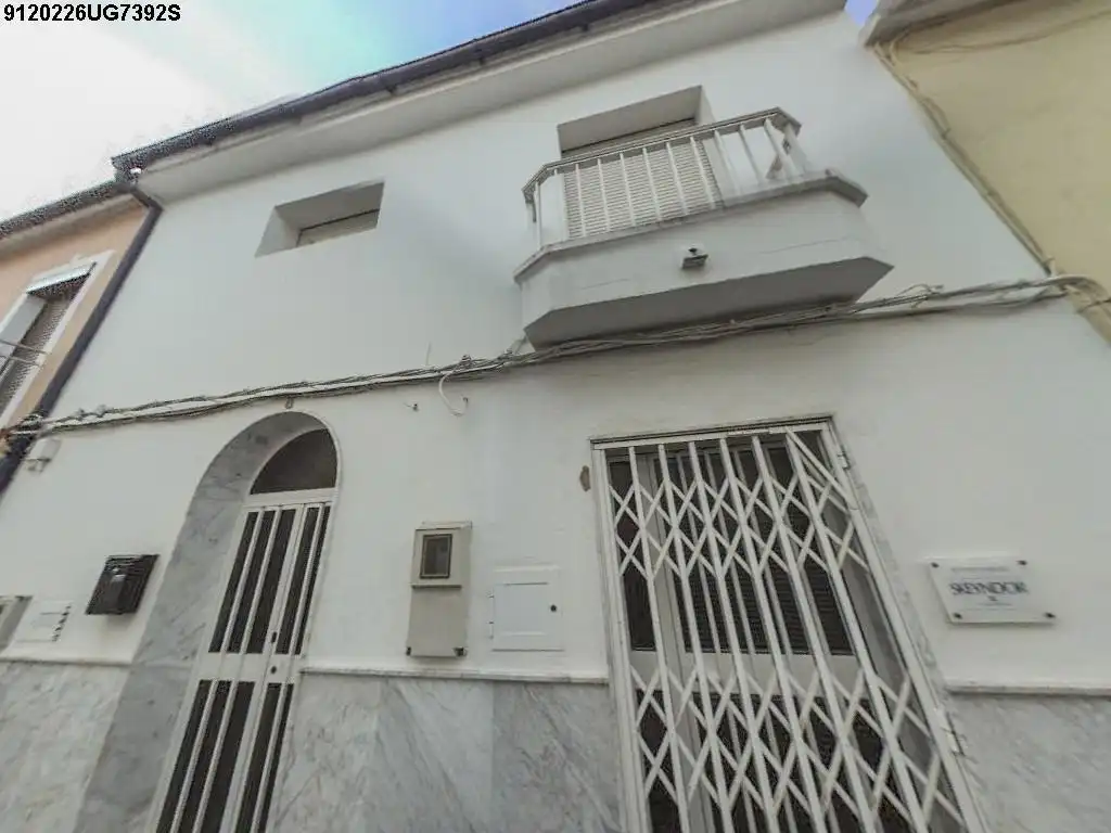 Außenansicht von Maisonette zum Verkauf in Rute