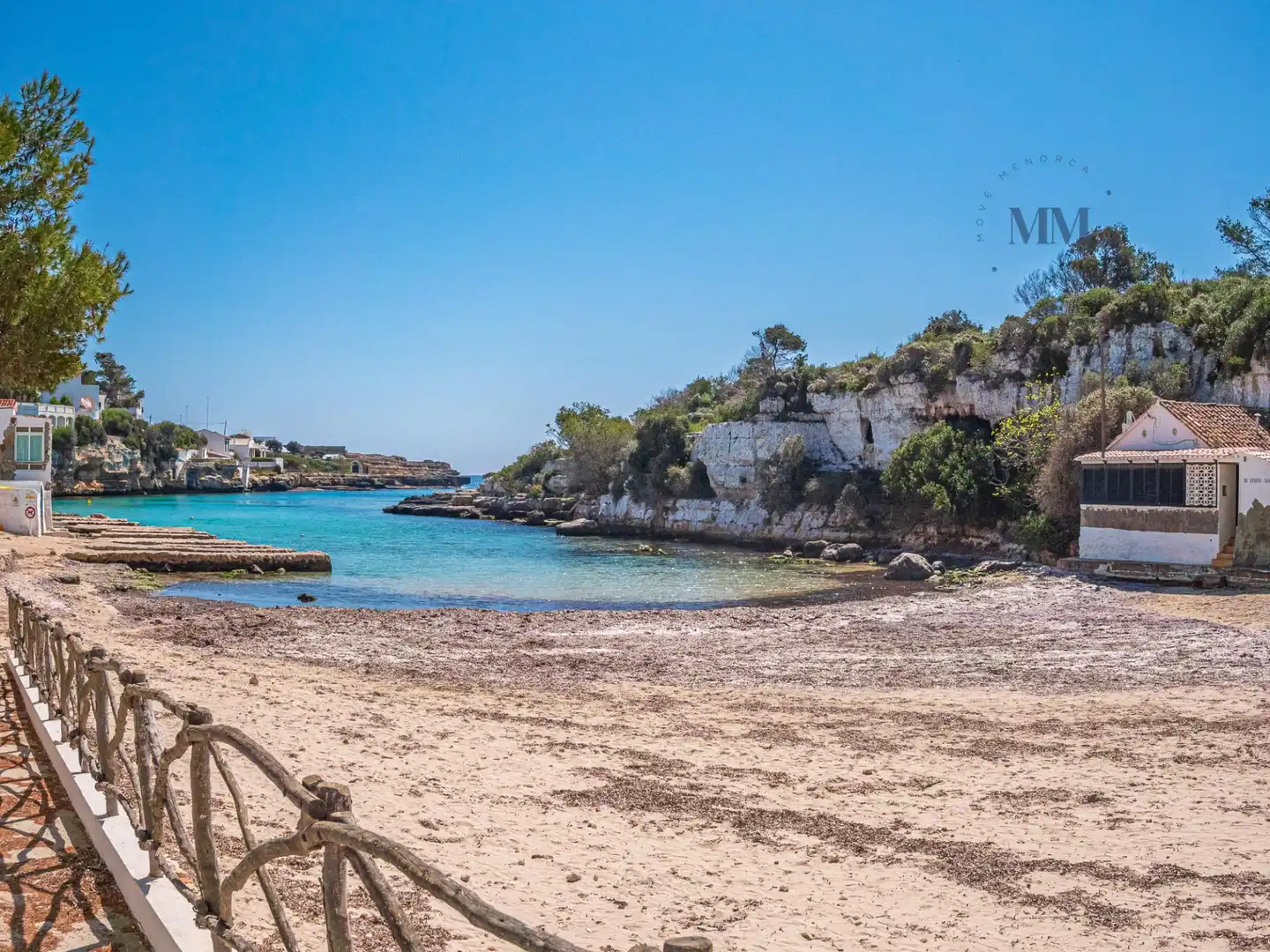 Vista exterior de Casa o xalet en venda en Sant Lluís amb Aire condicionat, Calefacció i Jardí privat