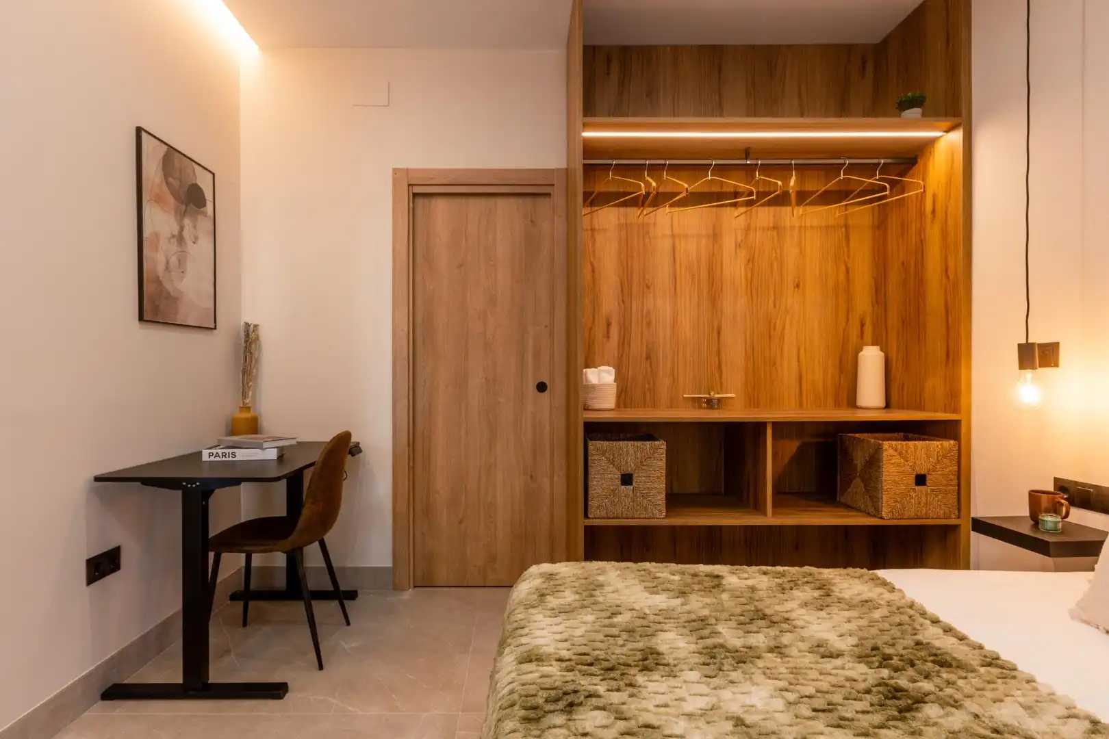 Bedroom of Study for sale in Granada  with Air Conditioner, Heating and Alarm