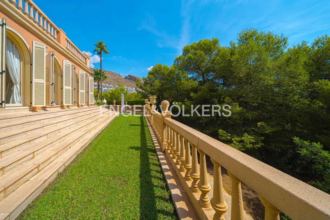 Detached house with terrace for sale in Calle Isla Mallorca, imagen 10