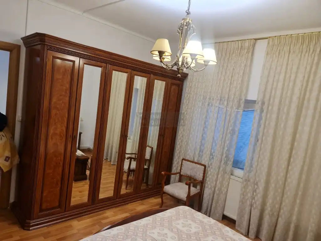 Bedroom of Houses for sale in Quintanar de la Orden