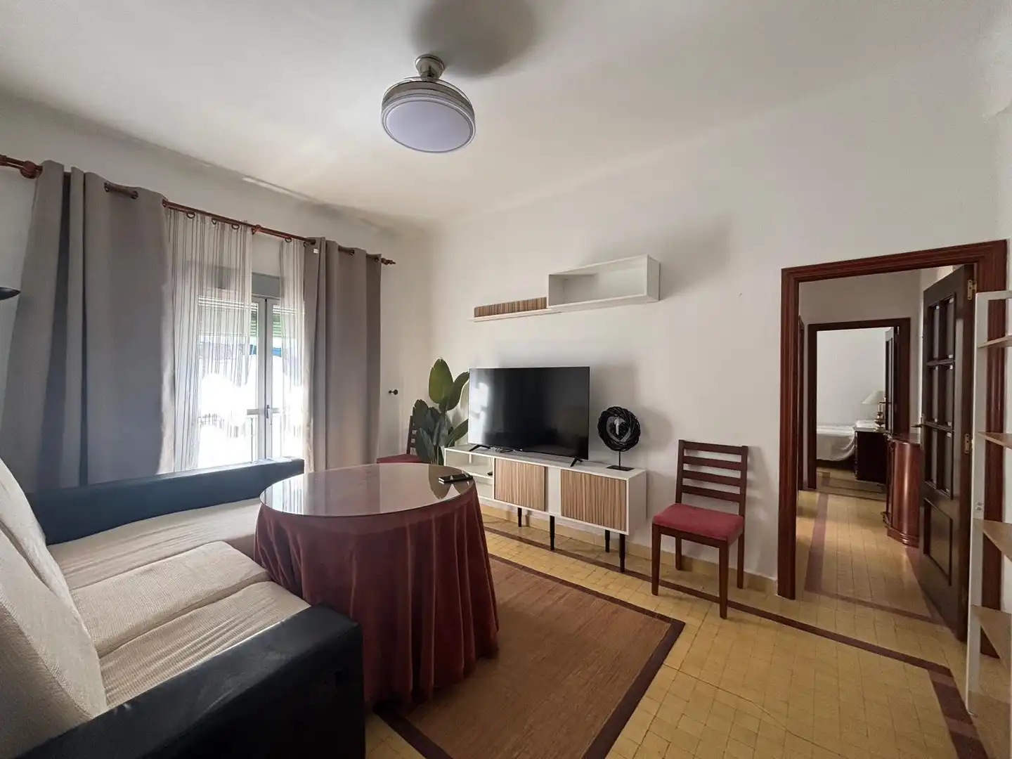 Living room of Flat for rent in Cáceres Capital  with Air Conditioner, Furnished and Balcony