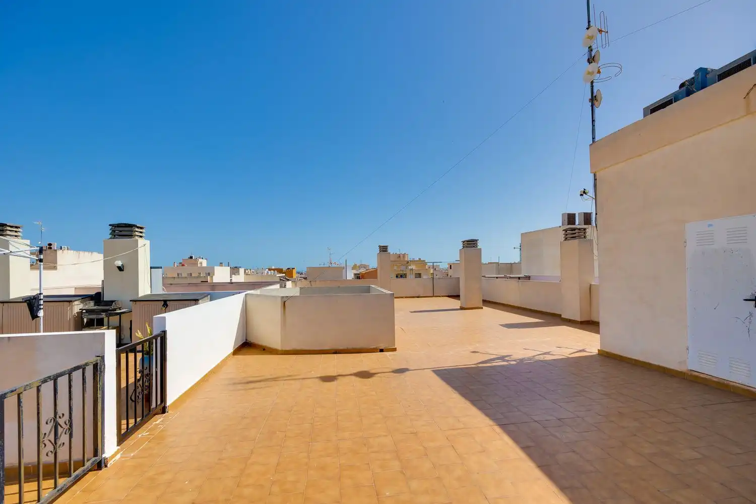 Flat for sale in Calle Joaquín Chapaprieta, 105, El Molino