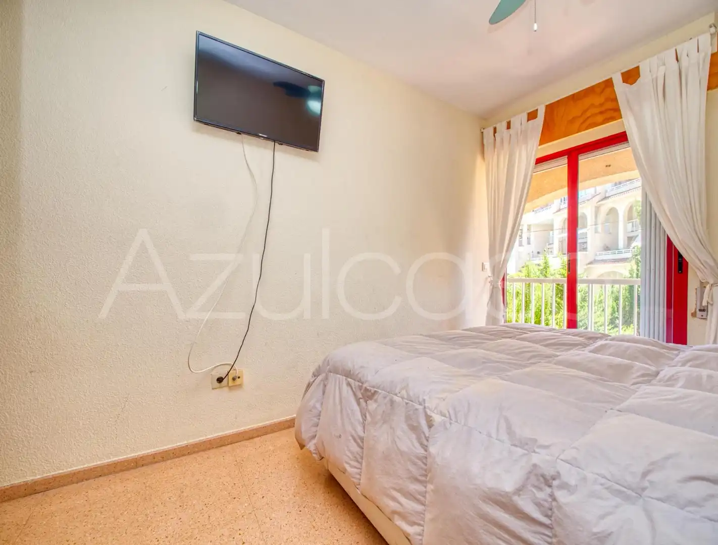 Schlafzimmer von Maisonette zum Verkauf in El Campello mit Klimaanlage, Abstellraum und Gemeinschaftspool