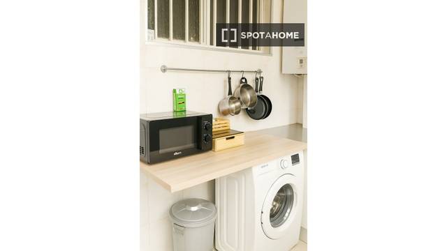 Piso en Alquiler en Descubridores - Escritores