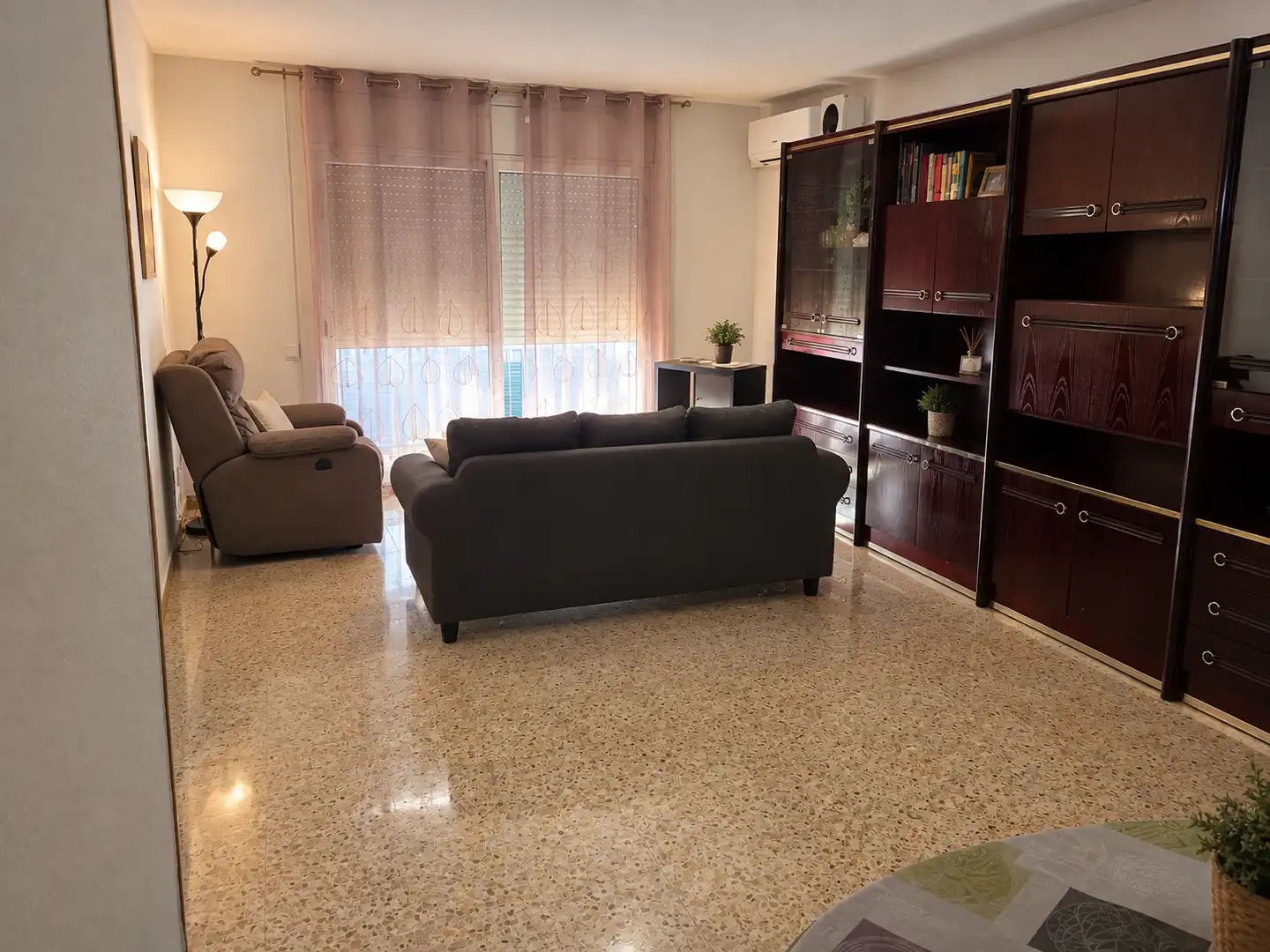 Wohnung zum Verkauf in Nou Barris, imagen 2