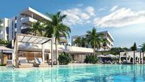 Piscina de Apartament en venda en Marbella amb Aire condicionat i Terrassa