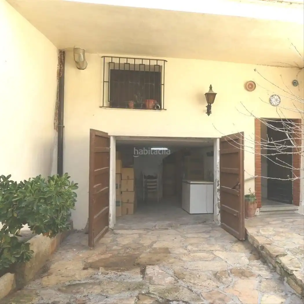 Casa amb jardí en venda a Travessera Major 13, imagen 2