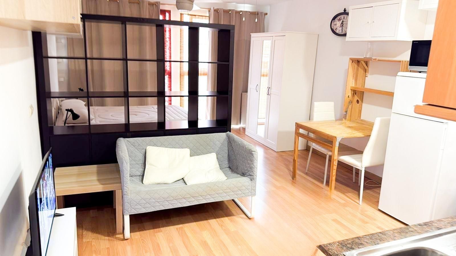Bedroom of Flat for rent in L'Eliana  with Parquet flooring and Furnished
