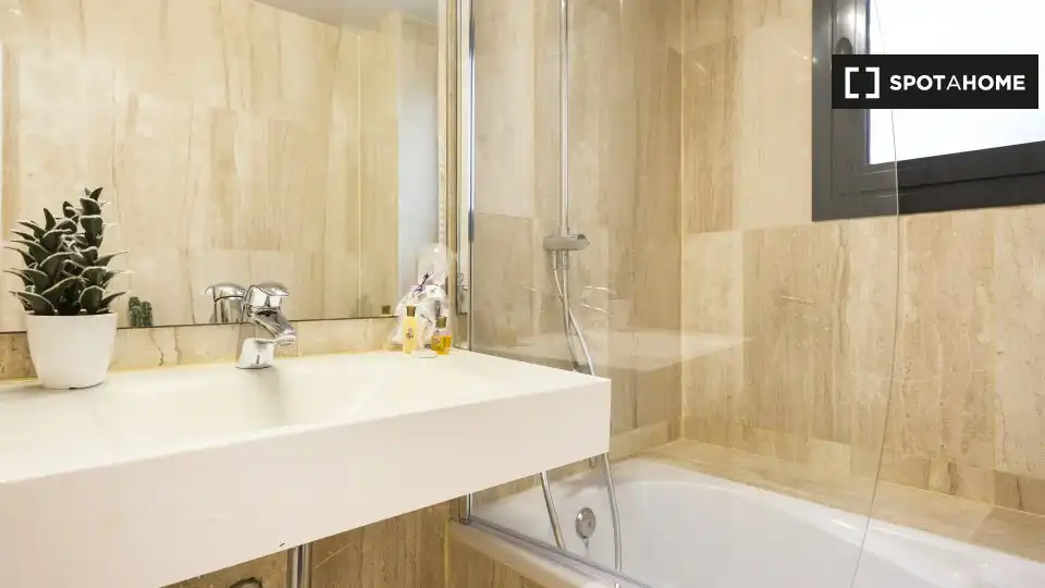 Flat with terrace to rent in Sarrià - Sant Gervasi, imagen 9
