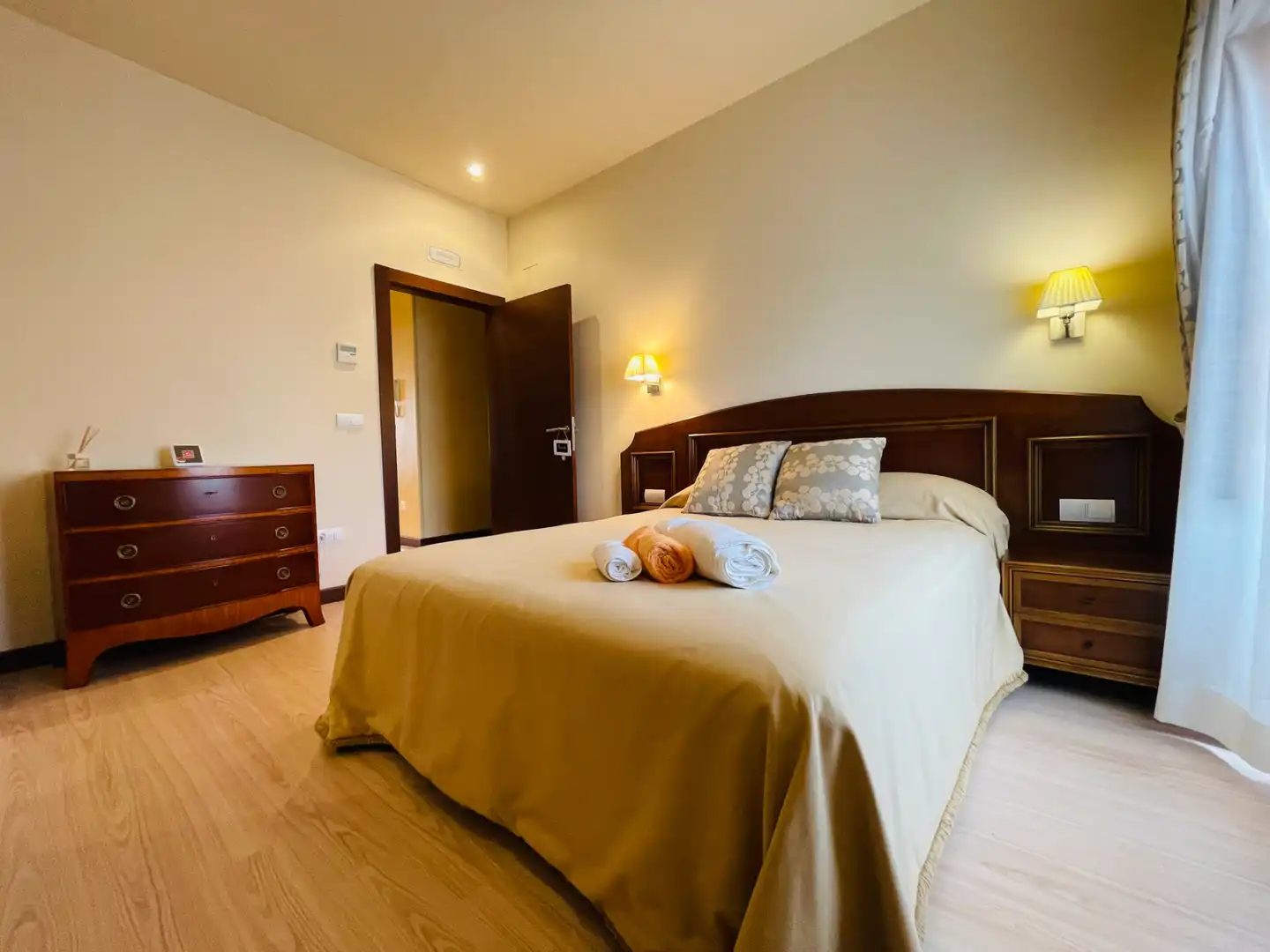 Habitación de Casa o chalet en venta en Los Yébenes con Aire acondicionado, Calefacción y Jardín privado