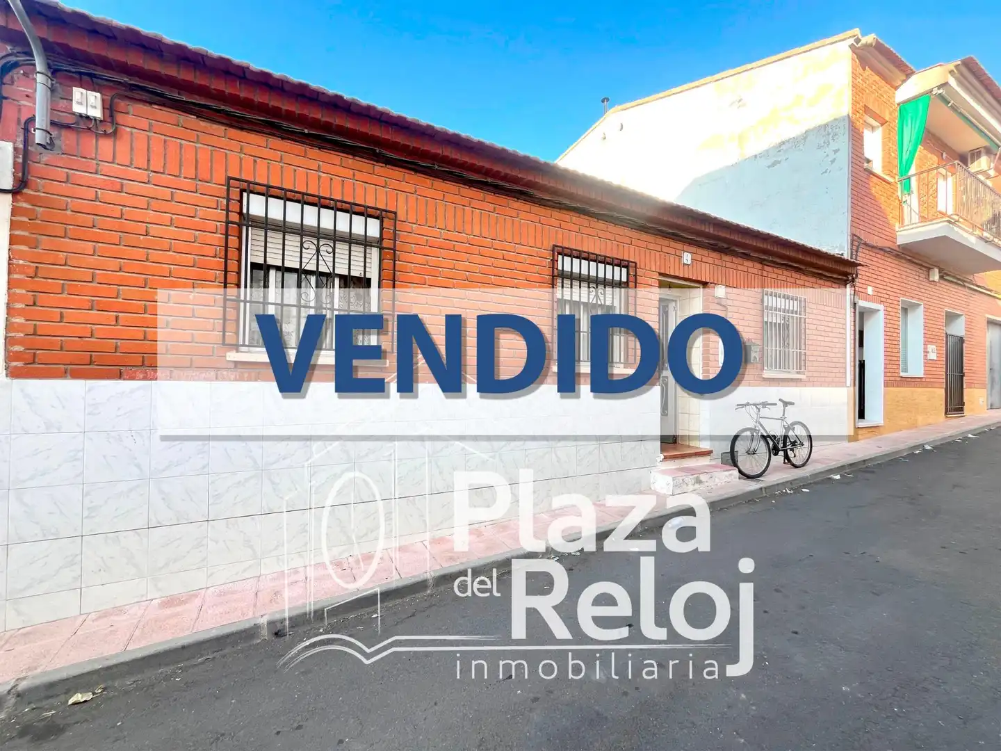 Vista exterior de Finca rústica en venta en La Pueblanueva con Amueblado