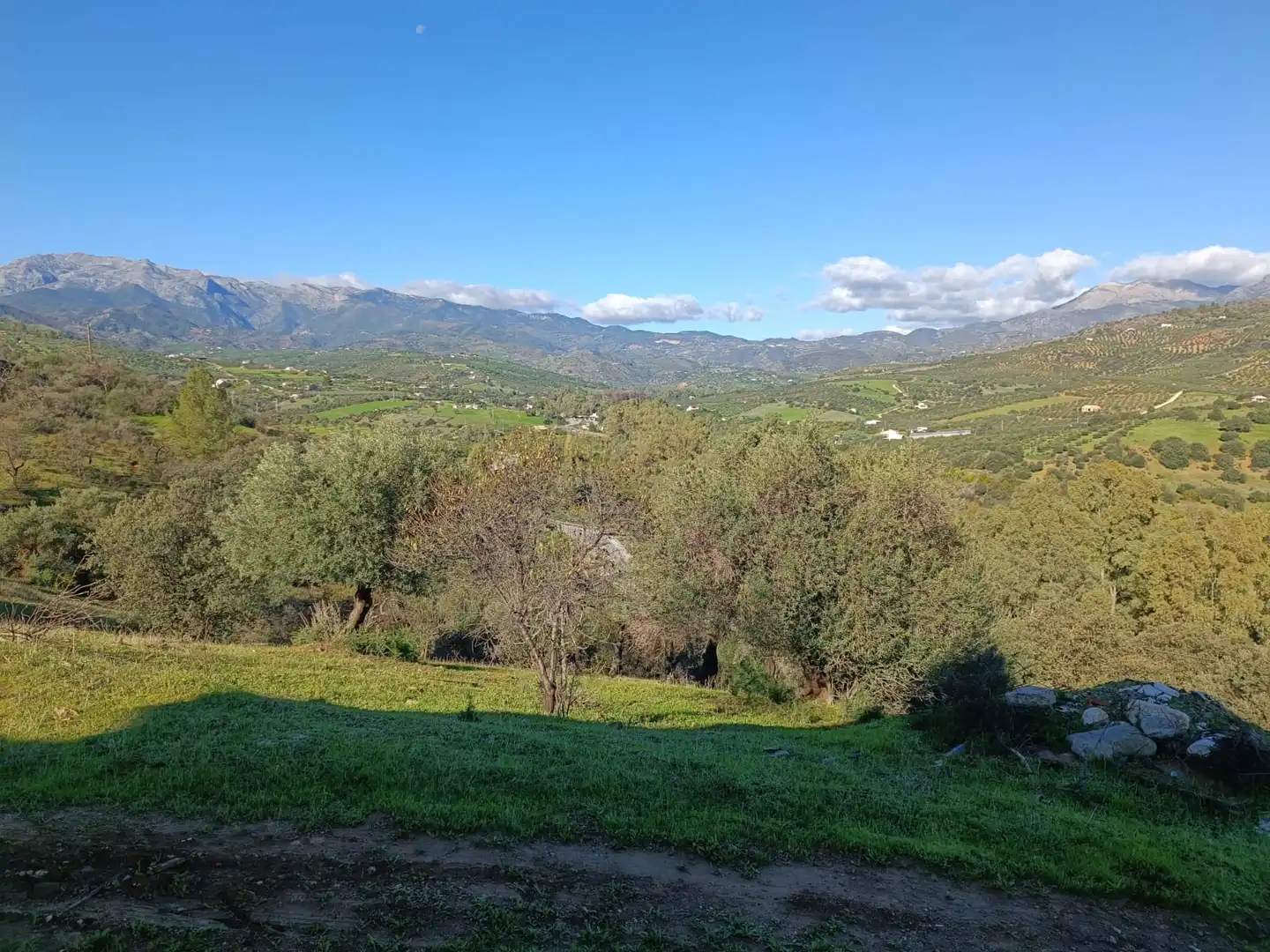 Houses for sale in Guaro  with Terrace, Storage room and Furnished