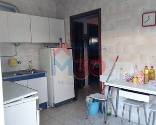 Kitchen of House or chalet for sale in Villaflores  with Storage room and Furnished