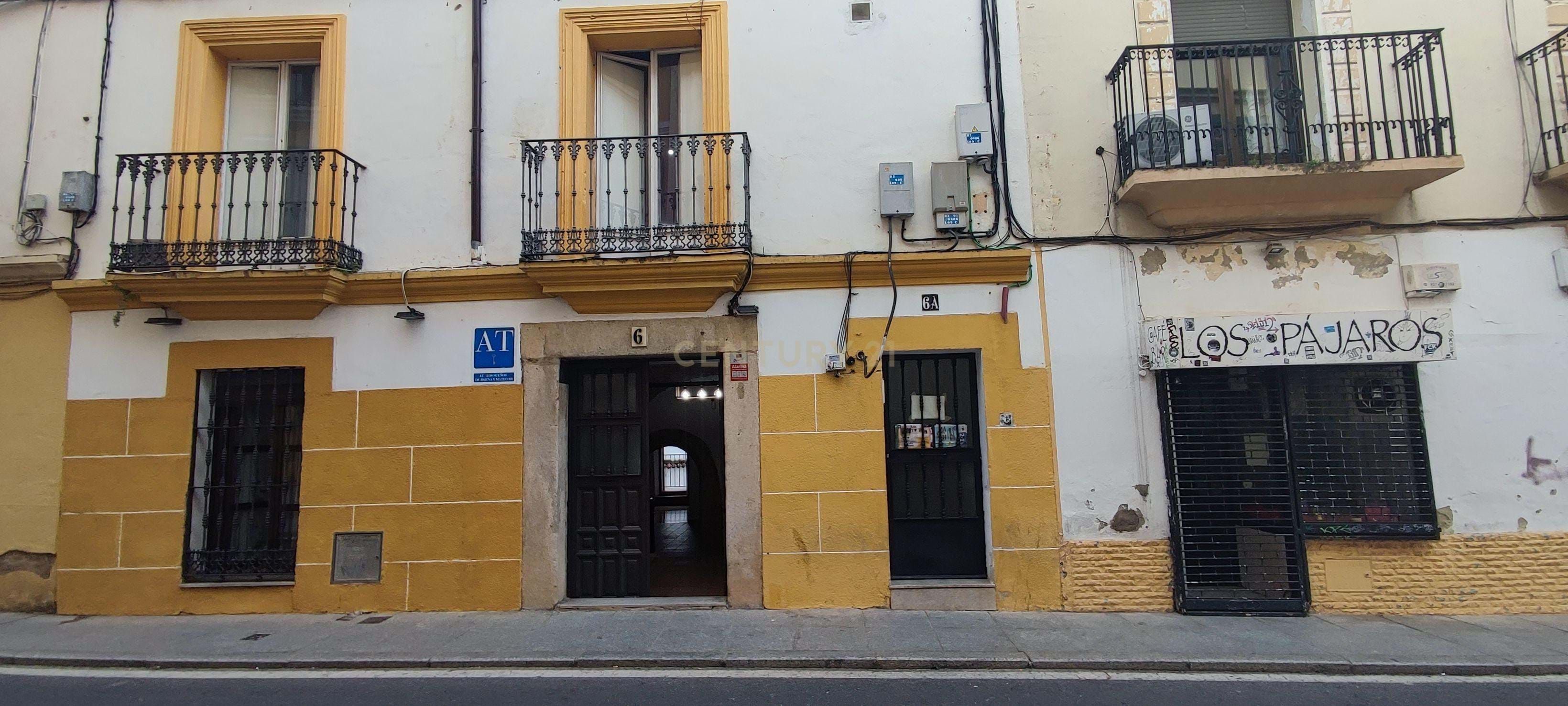 Vista exterior de Casa o xalet en venda en Cáceres Capital amb Aire condicionat