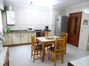 Kitchen of Flat to rent in Gijón 