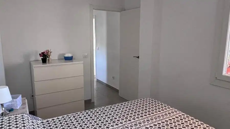Schlafzimmer von Wohnung zur Miete in La Manga del Mar Menor mit Möbliert