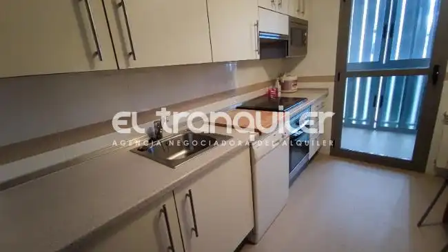 Kitchen of Flat for rent in Madrid  with Swimming Pool, Furnished and Washing machine