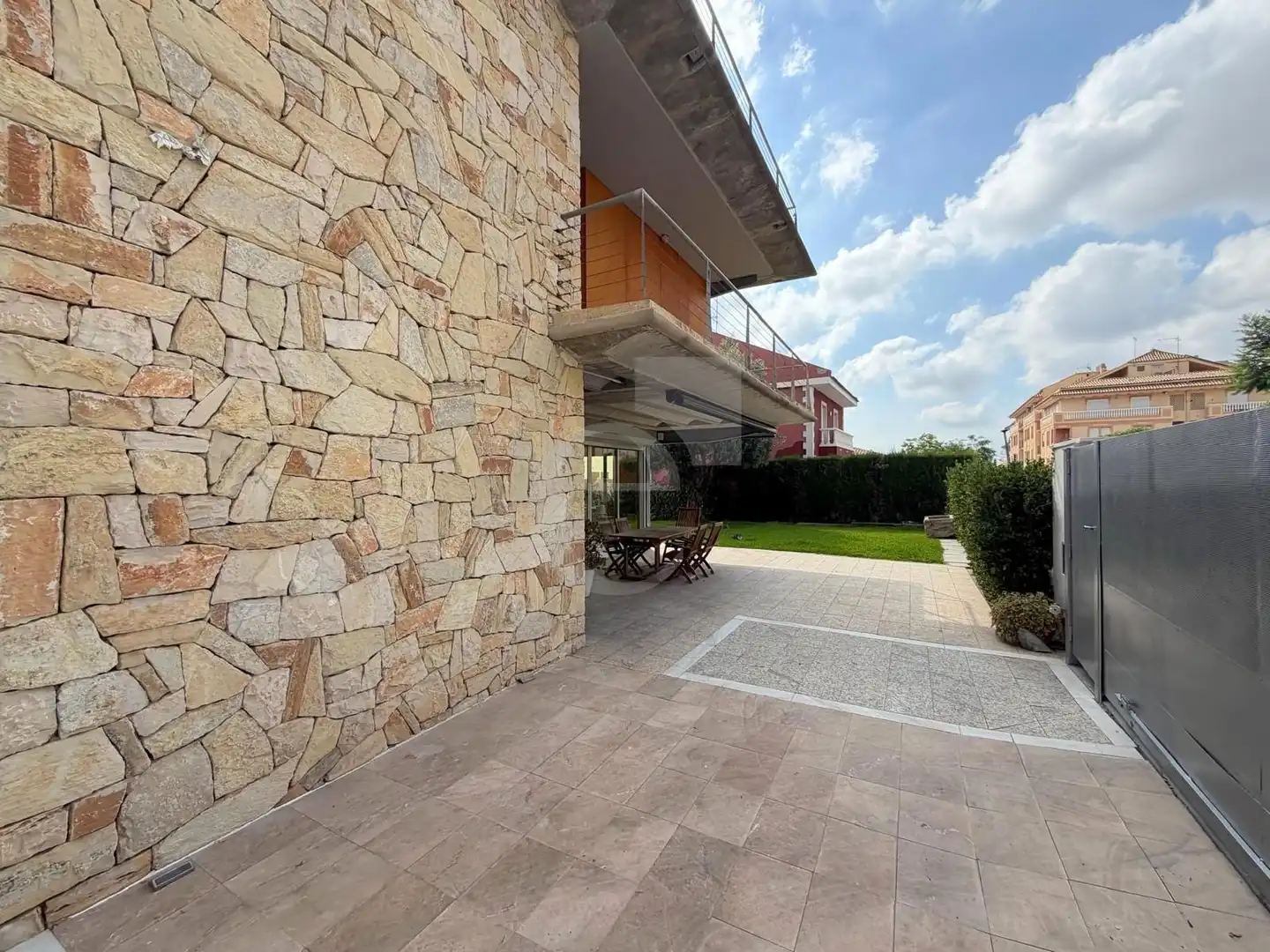Terrassa de Casa o xalet de lloguer en Paterna amb Aire condicionat i Piscina