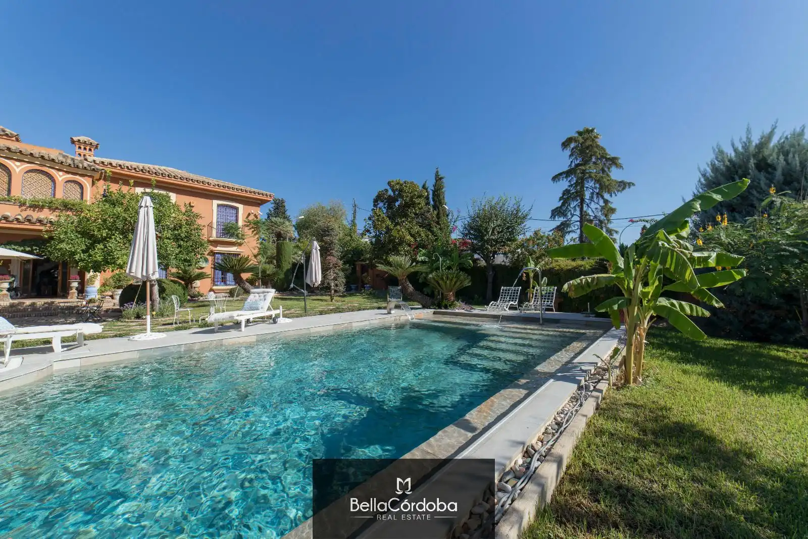 Garden of Houses for sale in Córdoba  with Air Conditioner, Heating and Terrace