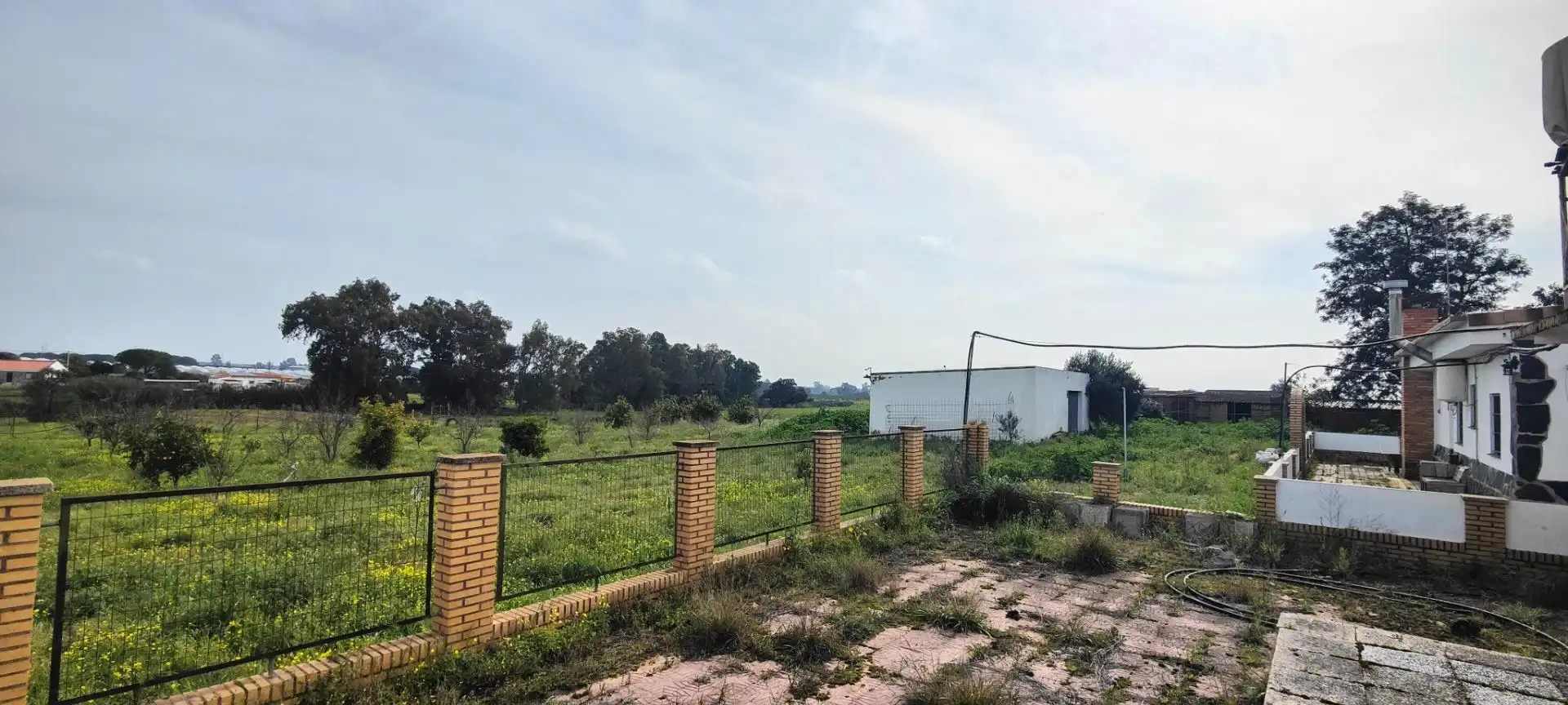 Country homes for sale in Gibraleón