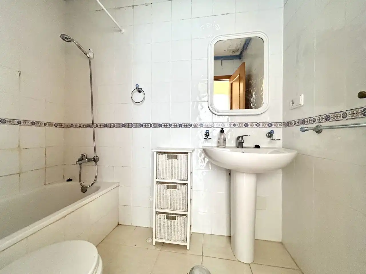 Apartment with pool for sale in Calle  Tramontana, imagen 15