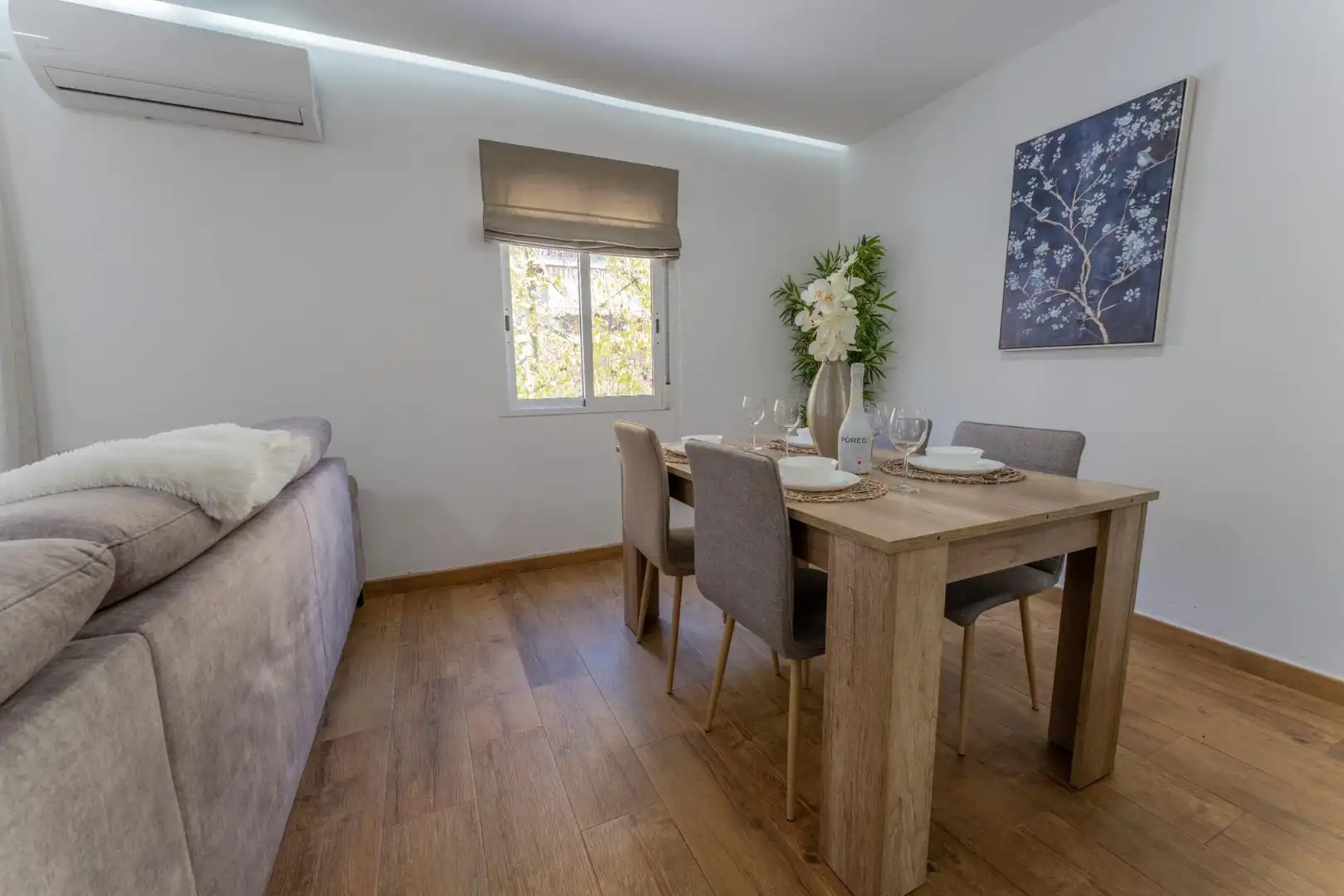 Comedor de Piso en venta en Elche / Elx con Aire acondicionado, Amueblado y Balcón