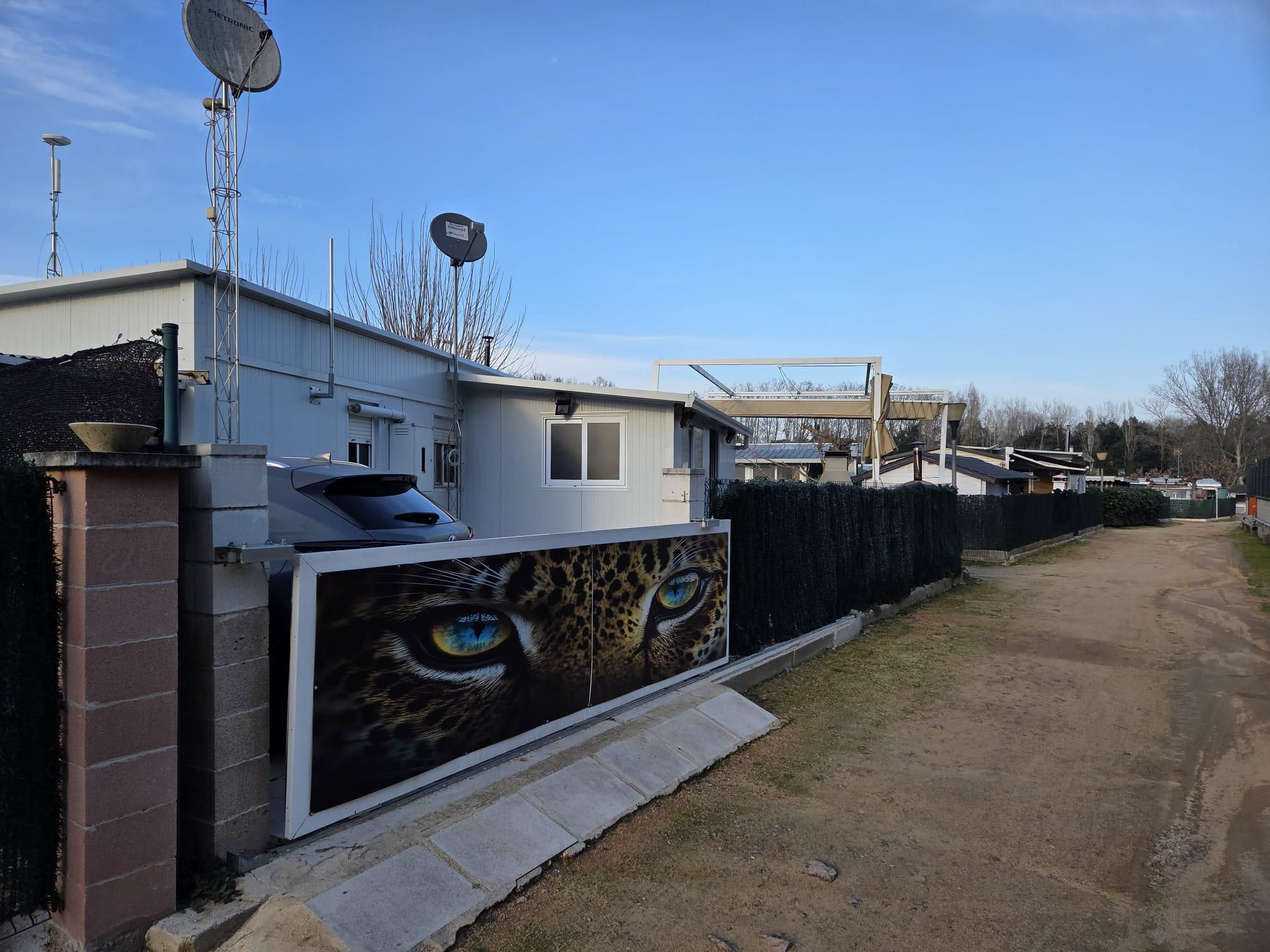 Vista exterior de Finca rústica en venda en Tordera amb Aire condicionat, Jardí privat i Parquet