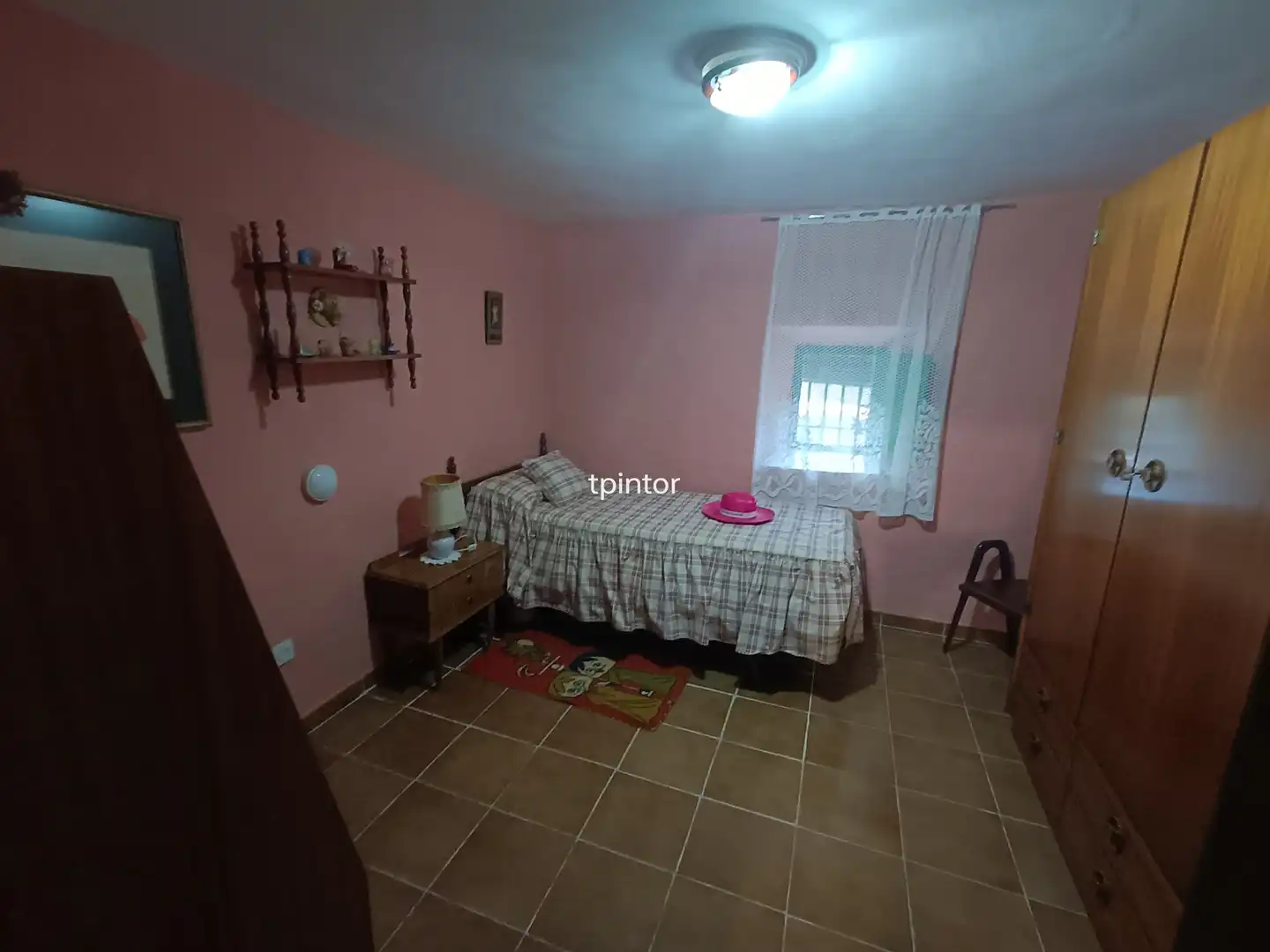 Bedroom of Houses for sale in Valencia de Alcántara  with Terrace, Swimming Pool and Furnished