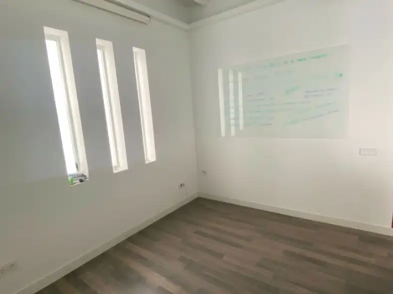 Local en venta en Marbella con Aire acondicionado, Calefacción y Alarma