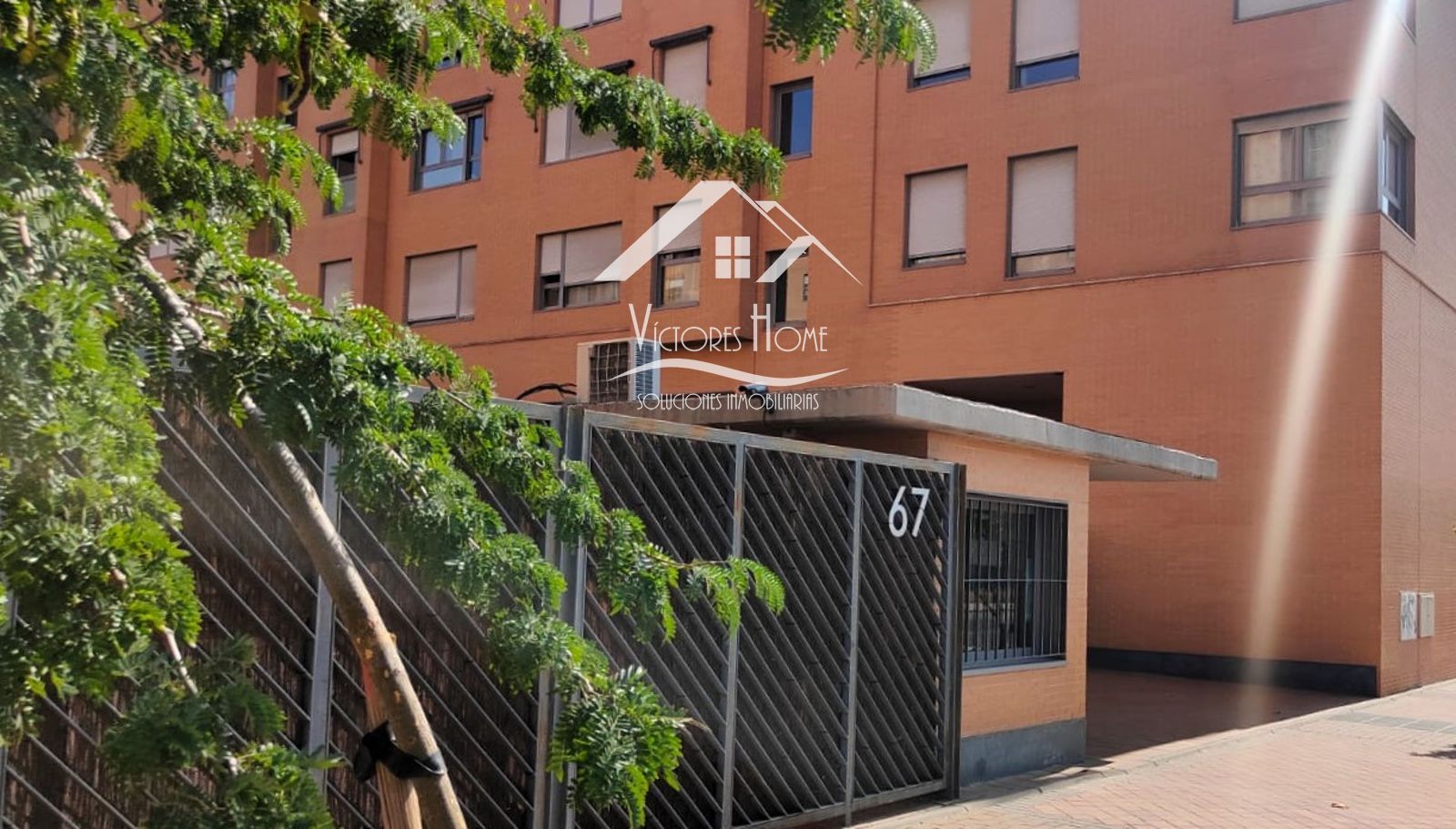 Vista exterior de Garatge en venda en  Madrid Capital