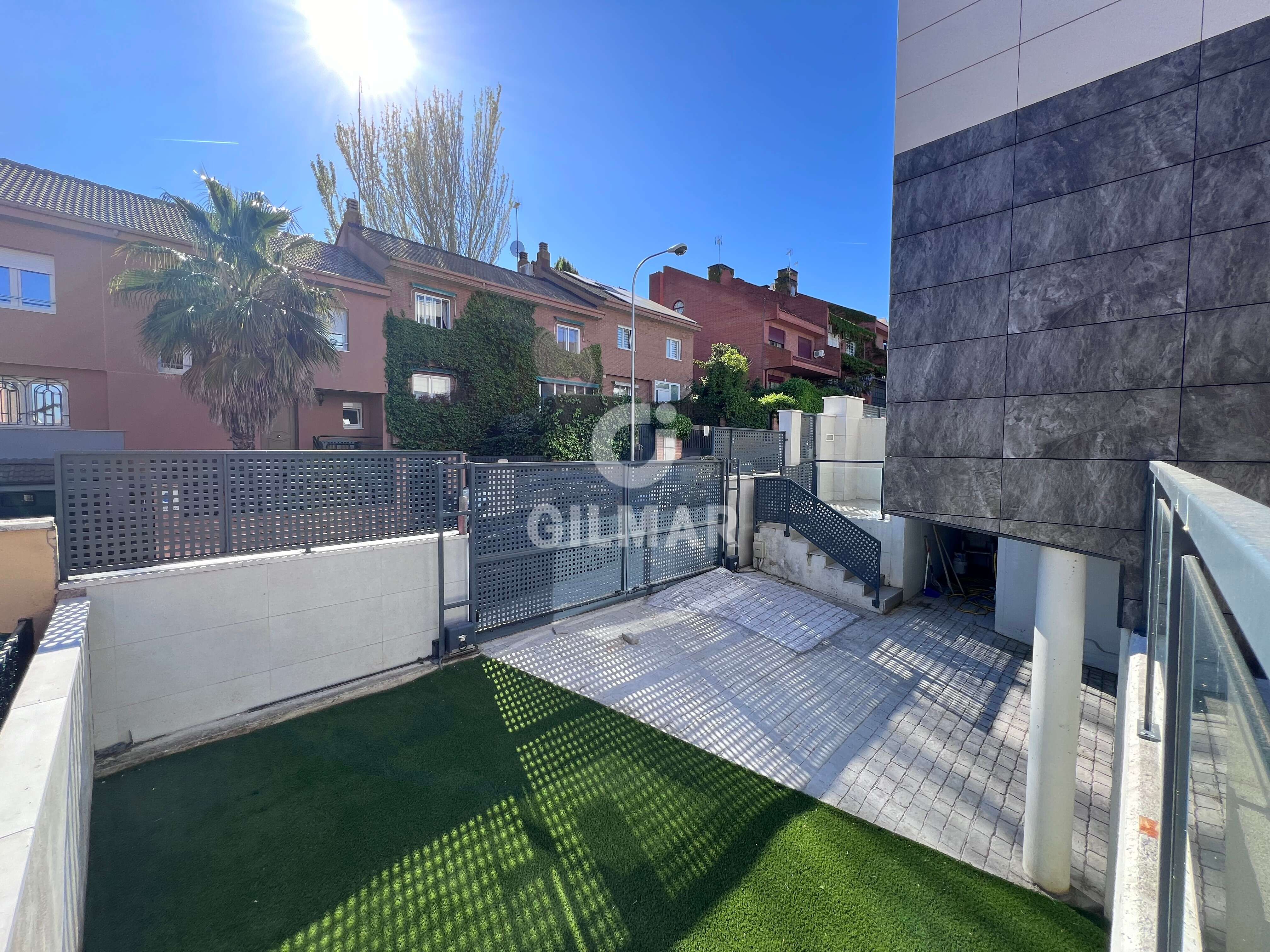 Single-family semi-detached for sale in Peñagrande