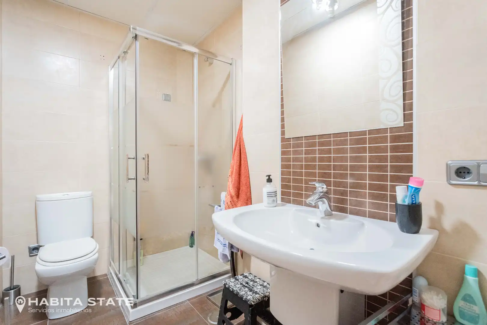 Baño de Piso en venta en Almería con Aire acondicionado, Calefacción y Trastero