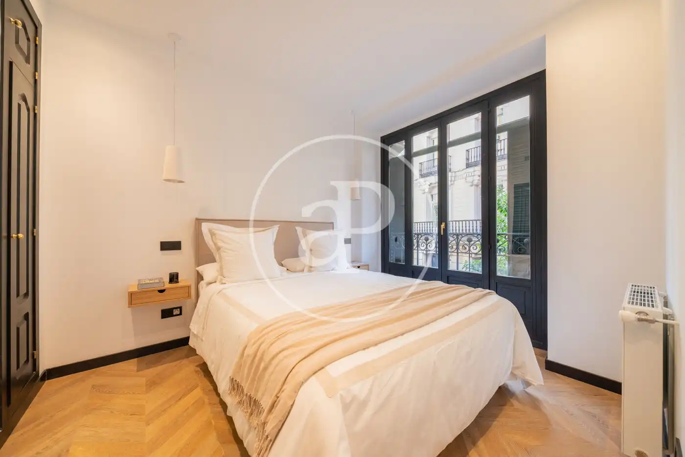 Bedroom of Flat for sale in Madrid  with Air Conditioner, Heating and Storage room