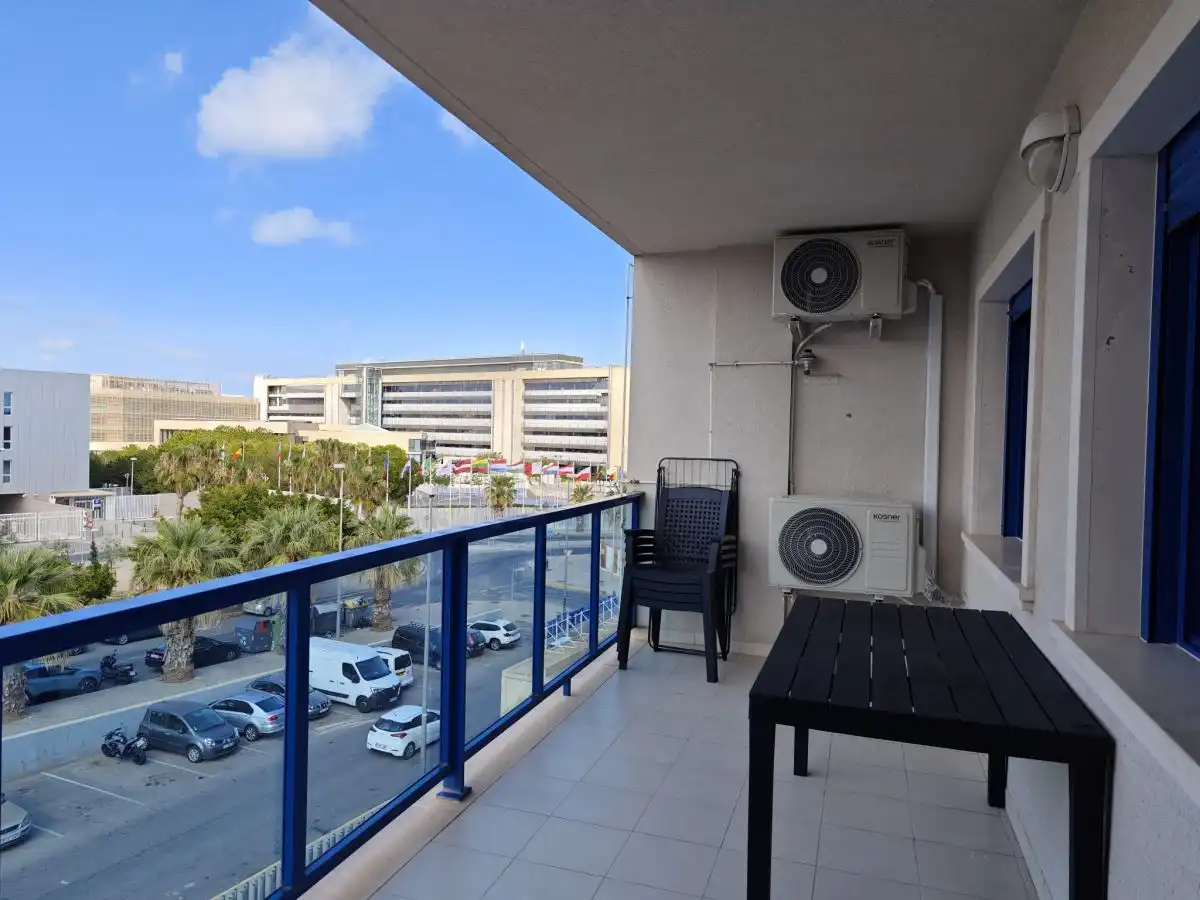 Terrassa de Pis de lloguer en Alicante / Alacant amb Aire condicionat, Calefacció i Terrassa